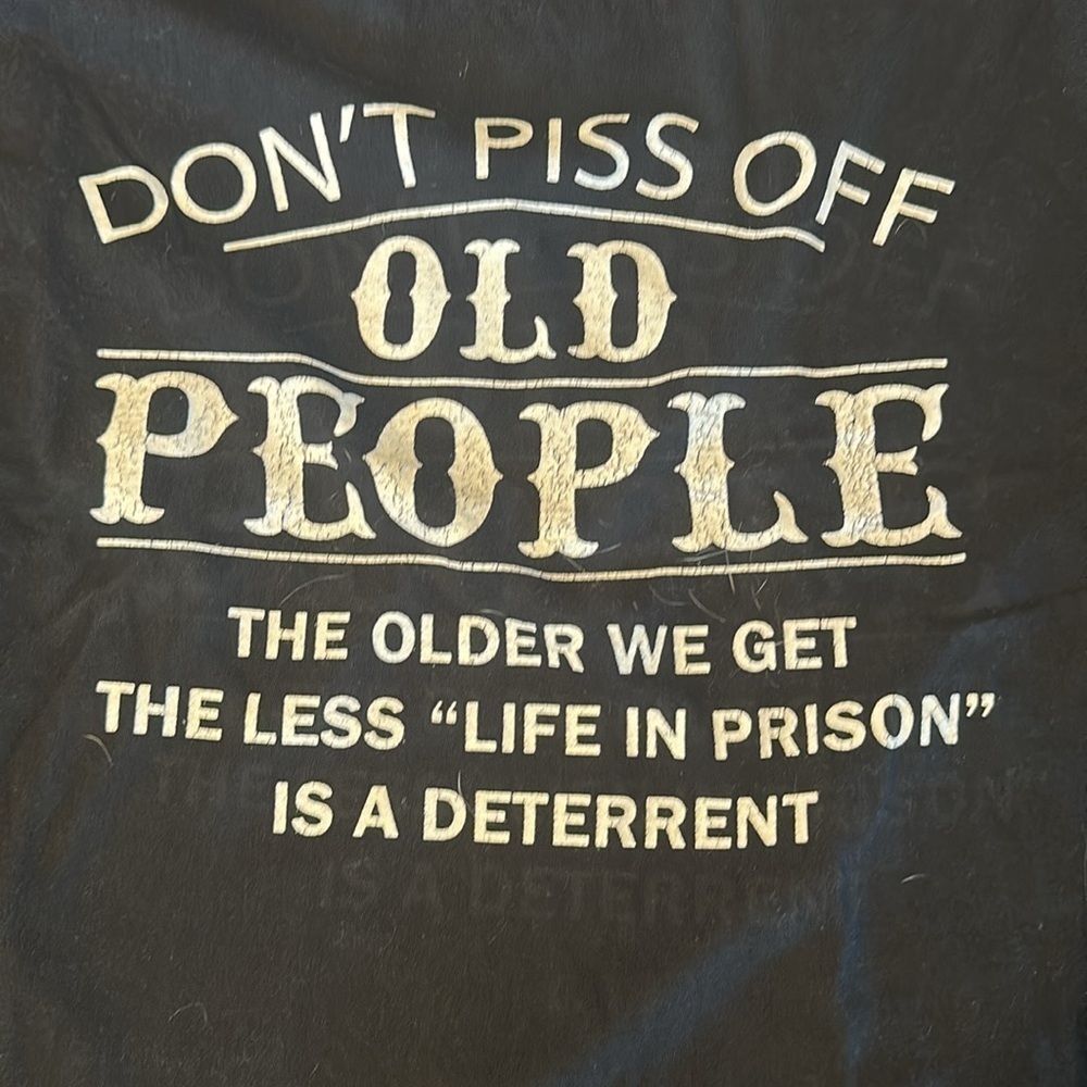 T shirt size 2XL good used condition